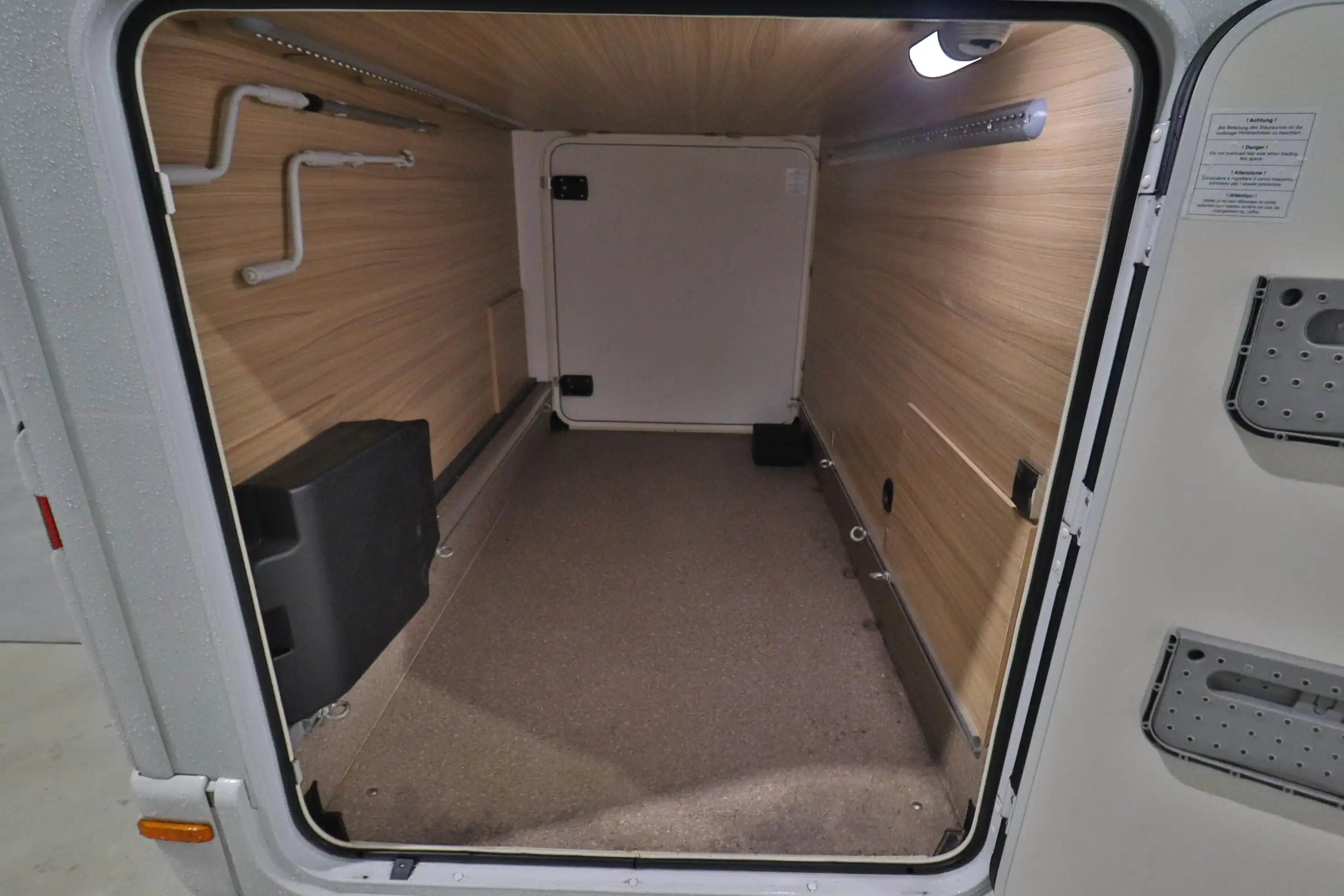DETHLEFFS Globebus GT  T006 - Ansicht 6